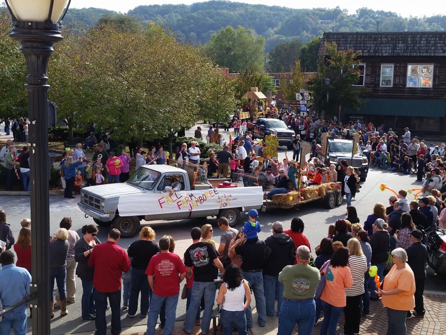 Attending the 2021 Apple Festival Blue Sky Cabin Rentals